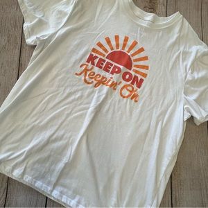 Keepin on shirt XL